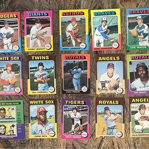 Lot of (15) 1975 Topps Mini Baseball Cards - Yogi Berra